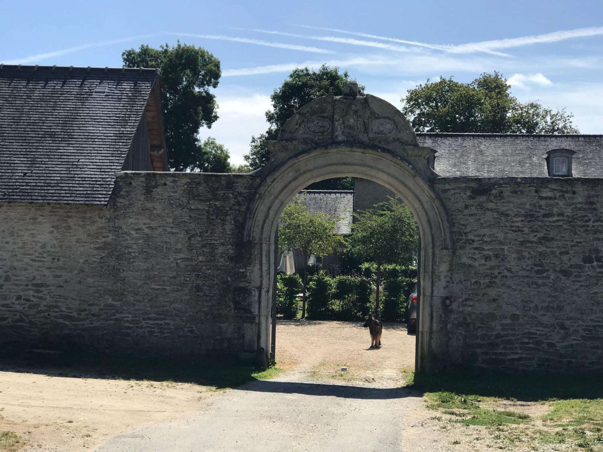 Manoir Saint-Andre,B&B De Charme Theix エクステリア 写真